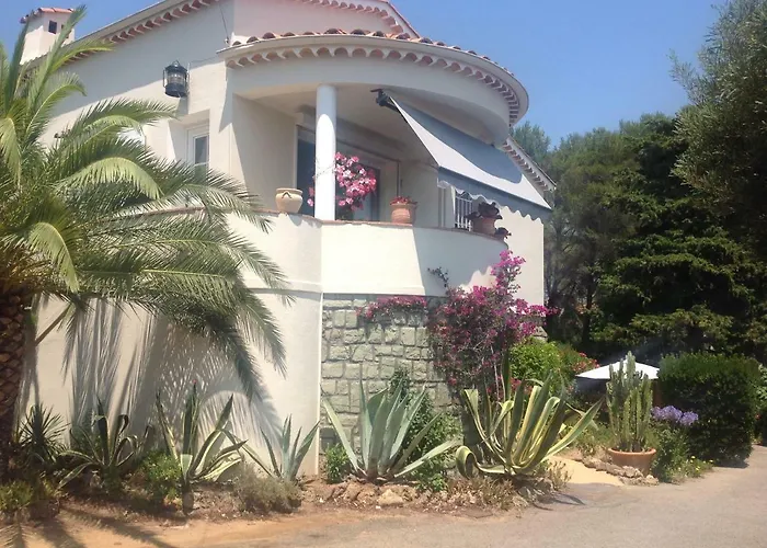 Apartment Rez De Pebrier Frejus