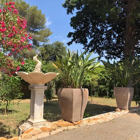 Rez De Pebrier * Frejus