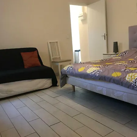Rez De Pebrier Fréjus