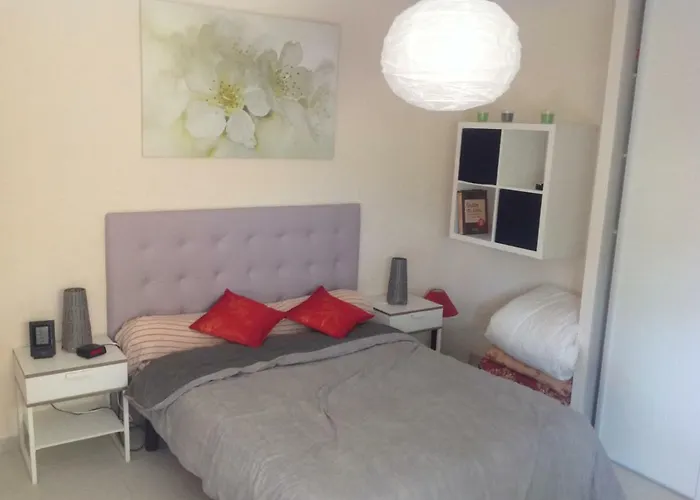 Rez De Pebrier * Fréjus