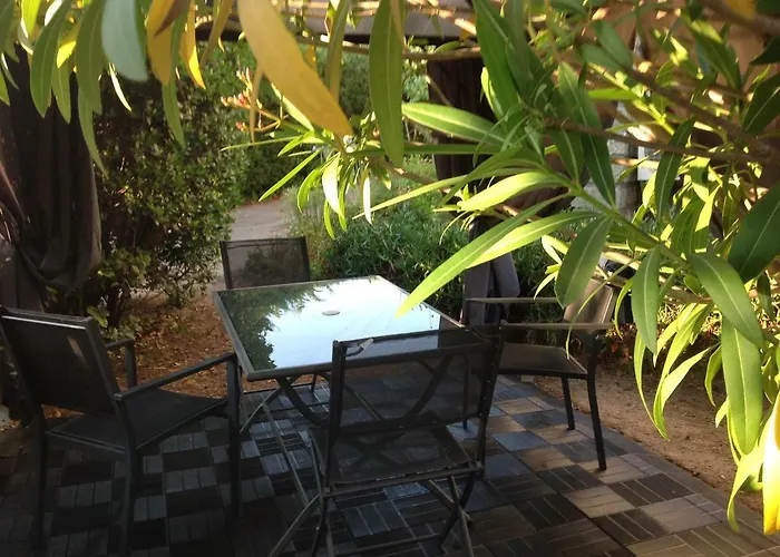 Rez De Pebrier * Fréjus